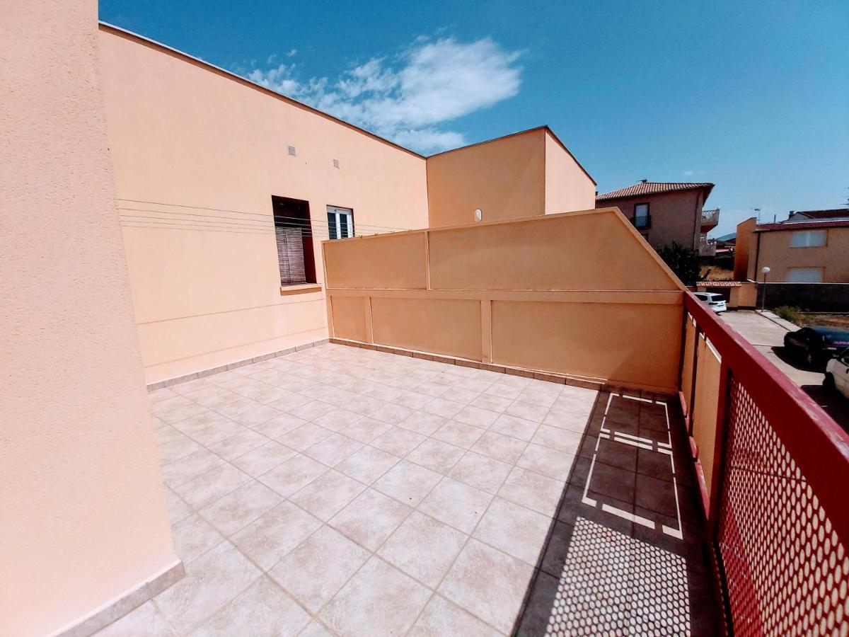 El Vergel Del Piedra Munébrega Exterior photo